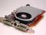Radeon X800 XL: Erste native PCI-Express-Chip dieser Leistungsklasse. Die-Shrink des R420 im 110-Nanometer-Prozess. Im Bild eine X800 XL mit 512 MiByte - ebenfalls eine Premiere bei den Konsumer-Karten.