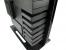  Thermaltake Level 10: Eine LED an jedem 3,5-Zoll-Gehäuse gibt Aufschluss darüber ob eine Festplatte installiert ist.