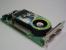 Nvidia Geforce 6800 Ultra. Zwei Slots Bauhöhe, ein Radiallüfter und Kühlrippen für den 550 bis 600 MHz schnellen GDDR3-RAM.