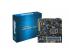 Asrock H67M-GE: Die Platine ist sehr ähnlich wie beim zuvor gezeigten Board, Kühler auf den Spannungswandlern und Front-USB-3.0 fehlen aber.