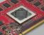 R600: Ins Tal der Tränen schippert Ati, nun Teil von AMD, mit der Radeon HD 2900 XT: Der extreme Stromverbrauch bei enttäuschender Leistung (vor allem mit Kantenglättung) und zu großzügig bemessenem Speicherinterface machen den monströsen Chip zu einem Reinfall; die über 30 Zentimeter lange GDDR4-Version ist ein Sammlerstück - der Autor dieser Zeilen besitzt ein solches Exemplar