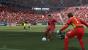Optik: FIFA 12 Contra - Bei den Zuschauern steht EA Konami in Nichts nach. Die Fans sind wieder einmal schlecht umgesetzt, außerdem wirken die Spieler-Gesichter teilweise plastisch. 