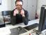 "Was war das für eine stressige Produktion", resümiert Redaktionshäuptling Thilo Bayer und deckt das von den Anstrengungen der letzten Tage gezeichnete Antlitz einfach einer frisch reingekommenen Stronghold-3-Version ab. 