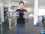 Raff - wir nennen ihn aufgrund seiner Haarpracht nun liebevoll "Troll" - hat was Neues von Sapphire auf Lager: Der Hersteller schickte uns die Full-Retail-Versionen der Radeon HD 6970 Flex in der Battlefield 3-Edition sowie die Radeon HD 6970 Dual-Fan. 