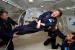 Stephen Hawking konnte sich sogar seinen Traum von der Schwerelosigkeit bei einem Parabelflug erfüllen.