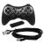Das USB Wireless Gamepad lässt sich während des Spielens aufladen und hält drahtlos 30 Stunden durch. (4)
