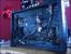 Update vom 04.10.: Platte im Carbon-Look mit Raven-Logo und beleuchteter SSD-Halterung (7)