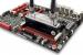 EK Waterblocks Dominator Module auf einem unbekannten Speicherriegel, verbunden mit einem EK-RAM Dominator Wasserkühler (hier die Version für bis zu zwei Module) 