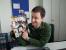 5.5.2013: Thilo, Kinokenner und regelmäßiger Leser des Filmmagazins "Widescreen", das im selben Verlag wie die PCGH produziert wird, will laut eigener Aussage darauf hinweisen, dass er sich "Evil Dead" fühlt, obwohl Freitag ist. Bei so einem Gesichtsausdruck nehmen wir unserem Meister das aber nicht ab. Viel eher scheint er sich auf das Tanz-der-Teufel-Remake zu freuen.