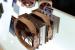 der8auer: "Sehr interessant war ein neuer Kühler mit Active-Noise-Cancellation von Noctua. Der Lüfter selbst hat kleine Magnete in den Lüfterblättern und um den Lüfter ist eine Spule gewickelt. Die Spule wird dabei mit einer 90° verschobenen Frequenz betrieben und eliminiert damit einen Großteil der hohen Frequenzen die der Lüfter normalerweise selbst erzeugt."