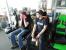 21.9.2014: So eine Sitzreihe in der Redaktion ist doch etwas Feines, denken sich diese beiden Herren. Und nehmen trotz des Stresses am Abgabefreitag erst einmal bequem auf den vom Spieleonkel bereitgestellten Gaming-Stühlen Platz. Ich weiß ja nicht, aber irgendwie wirkt das schon ein bisschen wie zwei Rentner, die sich Sonntagsmorgens zum Umtrunk, äh Picknick im Stadtpark treffen. Der Herr, der anonym bleiben wollte, ist übrigens der Onliner Andy Angry Link. ;-)