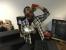 20.12.2015: Er ist besser als West Coast Customs und holt noch mehr Power aus dem PC als Brabus und AMG zusammen Leistung aus dem Motor von Nobelkarossen; das ist unser Pimp-Doc-Overclock Wilke. Und weil der so ein Tuning-Wunder ist, schafft er es auch eine Tüte Gummibärchen zu leeren, ohne diese zu öffnen. Ok, jetzt haben wir zwar ein wenig übertrieben, aber dass unser Stephan ein wahrer Pimper ist, stellt er in der kommenden PCGH 02/2016 unter Beweis, indem er vier Leser-PCs mächtig aufrüstet respektive pimpt. Und damit er das auch ordentlich macht haben die Leser "Tabby91" und "DaHonig" auch nette Präsente in Form der gezeigten Gummibärchen respektive Bio-Kaffeebohne mitgeschickt. Stephan aber auch wir sagen mit diesem Bild "Herzlichen Dank!".