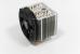 Thermalright Macho Direct: Sitzt auf der CPU viel Metall, muss der Lüfter nicht so laut drehen für die Kühlung - er läuft also recht effizient. Der Macho tut das <a href="http://www.pcgh.de/preis/1372274" target="_self" >zum fairen Preis von nur etwa 37 Euro</a>. Andere Kühler gibt es da für das Doppelte, während die Leistung bzw. Effizienz nicht direkt proportional mitwachsen.