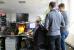 Freitag war es soweit: Die Doom-Beta stand zum Spielen bereit und Raff hatte die Ehre, die PCGH in den Mehrspielergefechten der Vorabversion vertreten zu dürfen. Natürlich erhielt er diesen Auftrag nicht, um mal einen Arbeitstag lang zocken zu können oder seine Shooter-Skills unter dem PCGH-Banner unter Beweis zu stellen. Nach dem Grundsatz "Erst die Arbeit, dann das Vergnügen" fertigte Raff brav Screenshots und Benchmarks sowie einen informativen Artikel für unsere <a href="http://www.pcgameshardware.de/Doom-2016-Spiel-56369/Specials/Technik-Beta-1190942/" target="_self" >Webseite</a> an. Und obwohl er nicht gestört werden wollte, sammelten sich immer wieder Kollegen an seinem Arbeitsplatz. Ob die sich nun ein Bild über die Optik oder eher Raffs Skills machen wollten, wissen wir leider nicht.