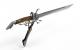 Halb Butterfly-, halb Klappmesser - Wir haben das Schwert des Spielers so realistisch wie möglich gemacht. Wir fanden es total klasse, als wir eine voll funktionsfähige Requisite von einem Fan von Dishonored 1 erhalten haben...