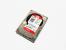 Western Digital Red WD60EFRX: Die gute alte Magnetfestplatte ist nicht tot. Noch immer ist der <a href="http://www.pcgh.de/preis/1143813" target="_self" >Preis pro GiByte</a> weitaus günstiger als bei SSDs. Sie erfüllt daher nach wie vor die Funktion des Datengrabs. Auf den 6 TiByte der WD Red ist viel Platz, etwa für das Spiele- oder Videoarchiv. Die Red-Reihe ist für den Dauerbetrieb in NAS-Systemen konzipiert und zeichnet sich durch Langlebigkeit aus.
