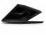 Acer Predator Helios 300 halb zugeklappt