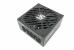 <a href="http://preisvergleich.pcgameshardware.de/seasonic-focus-sgx-gold-650w-sfx12v-l-ssr-650sgx-a1910483.html">Seasonic Focus SGX-650</a>: Seasonics erster Ausflug in den SFX-(L)-Bereich. Das Netzteil hat eine strikte Spannungsregulation und kann gut mit Crossload-Szenarien umgehen. Die Hold-Up-Time wird eingehalten und die Restwelligkeit wird erfolgreich unterdrückt. Bis 70 Prozent bleibt dieses Zwegennetzteil uach relativ leisen und wer einen HTPC bauen will, kann hier bedenkenlos zugreifen.