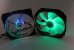 Noiseblockers Eloop X geben ihr Licht konzentrierter ab als Lüfter mit transluzentem Rotormaterial (hier: Scythe Kaze Flex RGB)