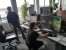 Willi machte den Erst-Check, während Phil lieber einen Schritt zurückging. An so ein riesen Teil muss man sich erstmal gewöhnen. Das erste Testspiel war Borderlands 3, was einen guten Eindruck machte.