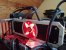 Update vom 12.09.2020: Grafikkarte von EyRaptor - <em>Dieses Mal gibt es unter anderem eine Radeon R9 295 X2 von EyRaptor zu sehen. Bei der Dual-GPU-Karte handelte es sich im Wesentlichen um zwei übertaktete R9 290X auf einer Platine, die mittels Wasserkühlung vor dem Überhitzen bewahrt wurden und sich im Spielbetrieb (deutlich) über 500 Watt gönnen konnten. AMDs Nonplusultra kam 2014 für rund 1.300 Euro auf den Markt. Falls Sie in Erinnerung schwelgen möchten, dann legen wir Ihnen den <a href="https://www.pcgameshardware.de/Grafikkarten-Grafikkarte-97980/Tests/Radeon-R9-295X2-Test-Review-1116145/">PCGH-Test der Radeon R9 295 X2</a> ans Herz.</em>