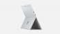 Microsoft Surface Pro X mit zwei USB-C-Ports.