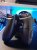 Nacon Revolution Unlimited Pro CoD Special Edition -&nbsp; Design-Vergleich mit einem Xbox One Controller