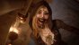 <strong>Diesmal in der Ausgabe 05/2026 als Vollversion dabei: </strong><a href="https://de.gamesplanet.com/game/resident-evil-village-steam-key--4620-1?ref=computec"><strong>Resident Evil Village</strong></a><span class="affiliateIcon fontIcon" onclick="msgBox.showAffiliateMsg();"></span> als ikonisches Survival-Horror-Spiel von 2021. Gespielt wird in der Ego-Perspektive. Schauplatz ist dabei ein abgelegenes Dorf, das als Verbindung zwischen mehreren Bereichen dient, darunter Schloss, Reservoir oder Fabrik. Der Ablauf mischt Erkundung, Kämpfe und kleinere Rätsel: Häuser und Nebenwege werden klassischerweise nach Munition, Heilmitteln und Schätzen durchsucht. Waffen lassen sich verkaufen und verbessern. Ein unendliches Gothic-Inventar gibt es nicht, das Umsortieren der mitgeschleppten Items gehört aber auch zum Charme von Resident Evil. Die einzelnen Abschnitte sind durchaus kontrastreich. Manche setzen stärker auf bekannte Survival-Horror-Elemente mit knappen Ressourcen, andere eher auf Druck, Flucht oder größere Kämpfe. Resident Evil Village ist kein reines Horrorspiel, sondern bringt auch klar Action in einer düsteren Atmosphäre mit.