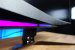 Den unteren Rand des Monitors schmückt eine schicke RGB-Beleuchtung.