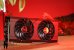 AMDs Radeon-Karten bieten im Vergleich zur Geforce-Konkurrenz oft das bessere Preis-Leistungs-Verhältnis wenn es um klassische Raster-Leistung geht. Dafür bieten Nvidia-GPUs oft deutlich mehr Raytracing-Performance. Radeon RX 9070 (XT) gleicht diese Schwäche älterer Generationen jedoch aus.