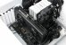 Bei üblichen PC-Cases wird das Mainboard in der Innenkammer (je nach Formfaktor/Größe der Platine) an 9 Stellen fixiert. Die Grafikkarte wird hinten am Heck an den PCI-E-Blenden verschraubt und optional in der Innenkammer gestützt. SATA-/HDD-Speicherlaufwerke finden ihren Platz in 2,5- und/oder 3,5-Zoll-Slots oftmals auf der rechten Seite (versteckt von der Innenkammer). Durch den M.2-Formfaktor (mit direktem Anschluss auf dem Mainboard selbst) sinkt der Bedarf an älteren Festplatten bei üblichen Gaming-PCs.