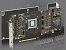 Im Gegensatz zum Kühler ist das PCB schwarz.