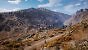 Jaffech: "Maximale Details, UHD<br>(Koop mit Freundin)<br><br>Ein wirklich cooles Survival-Aufbau-Spiel im Mittelalter. Das Gameplay ist anfangs typisch Survival Game, man versucht essen und trinken zu organisieren, Werkzeug zu craften, usw. So weit, so bekannt. Das Besondere an diesem Spiel ist allerdings die Möglichkeit, seine eigene Siedlung aufzubauen mit diversen Gebäuden. Von einer Kräuterhütte, Holzfällerlager und Mine über Feldanbau, Jagdstation und Fischerei bis hin zu Schmiede, Schenke und Küche kann man sich sein beliebiges Dorf inkl Dekorationen aufbauen. Weiterhin kann man dann Dorfbewohner abwerben, die unterschiedliche Skillstufen haben und sich dann eben eher eignen zu jagen, Waffen zu bauen, Holz zu sammeln oder Felder zu beackern.<br>Grafisch zwar keine 10/10, aber es läuft zumindest ganz in Ordnung und sieht auch in Ordnung aus.<br>Beim ersten Spielen in den ersten Minuten gibts die UE-typischen Shader-Stutter.Fun-Fact: Der Entwickler scheint ein ziemlich großer Anime-Fan zu sein, ständig gibt es irgendwelche Easter-Eggs zu bekannten Animes wie Dragonball, One Piece oder Attack on Titan (siehe Beispielhaft letztes Bild).<br>&nbsp;" (5)