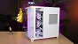 Die Rückseite des Corsair Air 5400 RS-R ARGB zeigt die dritte Kammer mit AiO.