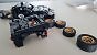 Der Lego 1966 Ford GT40 MKII auf einem Holztisch
