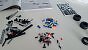 Der Lego 1966 Ford GT40 MKII auf einem Holztisch