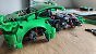 Der Lego Porsche 911 GT3 R REXY AO auf einem Holztisch