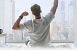 Schlaftracking, Fitness-Coaching und Wellness-Funktionen machen die Galaxy Watch8 Classic zum smarten Gesundheitsbegleiter.
