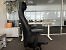 Secretlab bezeichnet die Rückenlehne als "Form-fitted Re-Curved Backrest". Gemeint ist die geformte Rückenlehne, die der S-Form von Rücken und Nacken folgen soll.