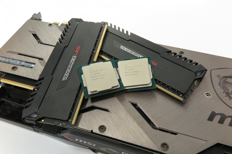 Schlanke Acht- und Sechskerner sind aktuell sehr beliebt, wie beispielsweise der Intel Core i7-10700K und Core i5-10400F.