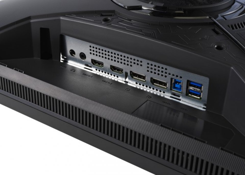 Asus ROG Strix XG27UQ im Test (5)