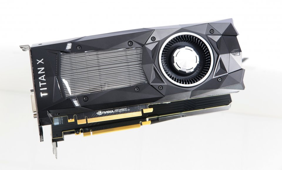 Mit der Titan X geht Nvidia 2016 in die Vollen: Der GP102 ist der letzte kompromiss auf Rasterizing-Leistung getrimmte Grafikprozessor und daher selbst fünf Jahre später noch angenehm schnell.