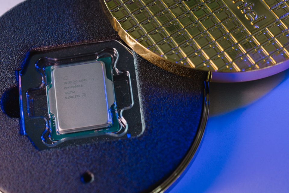 Intel Core i9-12900KS im Test: Gigahertz-Gigant mit grenzenloser Leistung(saufnahme) (8)