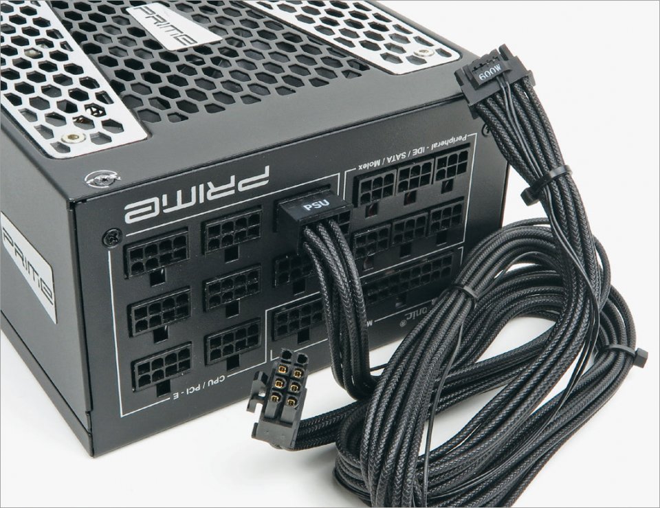 Benötigen Sie ein natives 12+4-Kabel oder wollen Sie auf einen Adapter von Drittanbietern/Nvidia setzen? Wägen Sie am besten vor dem Kauf ab, welche Kabel Sie voraussichtlich benötigen, um nicht im Nachhinein einen Mangel feststellen zu müssen.