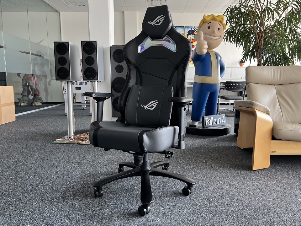Asus ROG Chariot X im Test