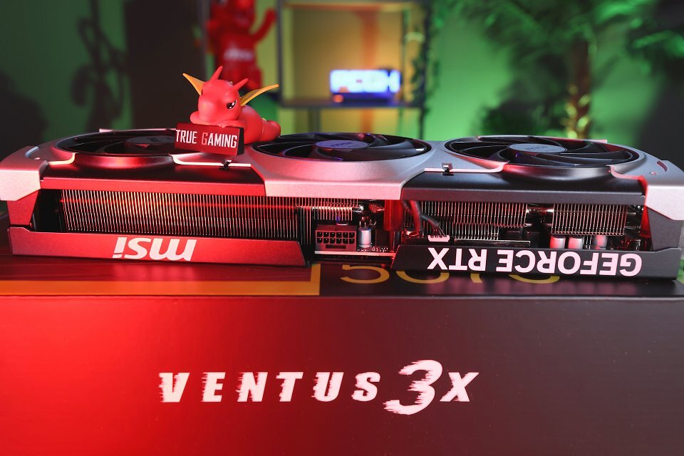 Die MSI Geforce RTX 5070 Ti Ventus 3x (ohne OC) dient uns als Referenzkarte.