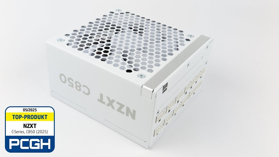 NZXT C-Series, C850 (PS-2302, PA-8G2BW-EU). Getestet in der <a href='www.pcgameshardware.de/Netzteil-Hardware-219902/Specials/ATX-31-750-850-Watt-80-Plus-erklaert-1470905/'>PCGH-Ausgabe 05/2025.</a>