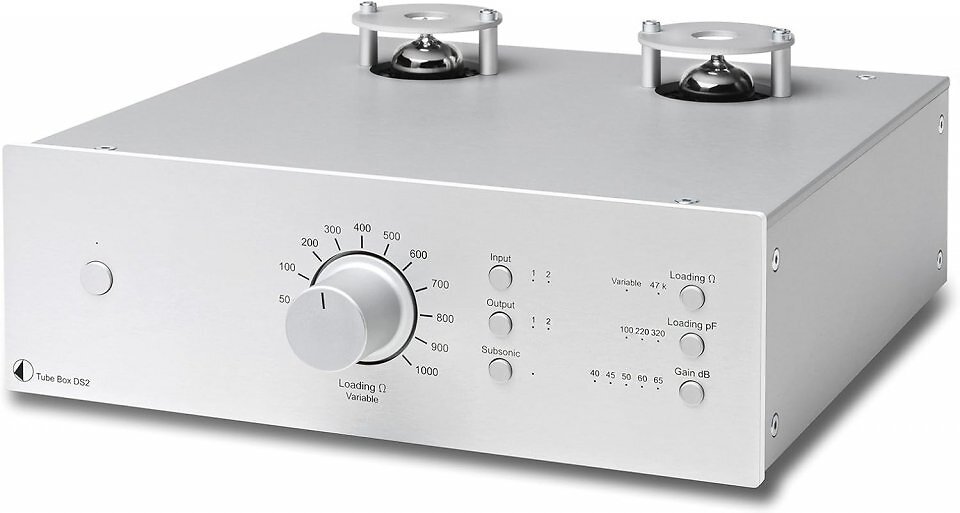 Dank Röhrenbestückung liefert der für MM- und MC-Tonabnehmer geeignete Pro-Ject Tube Box einen besonders warmen und detailreichreichen Klang.