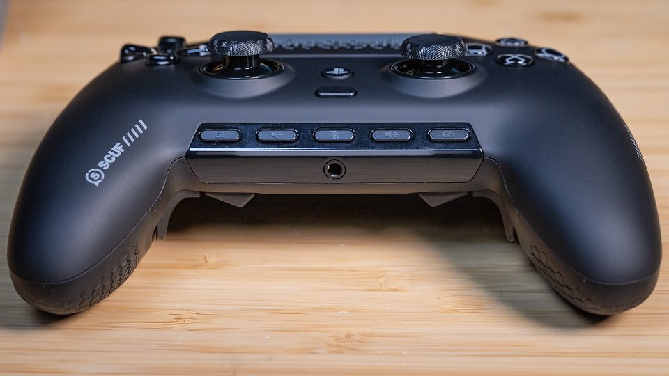 Im Playstation-Modus sind drei der fünf G-Tasten mit Audio-Funktionen belegt. Anders als im PC-Modus kann diese Belegung nicht geändert werden.