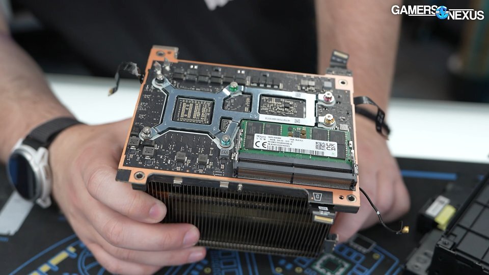 In der neuen Steam Machine kommen 16 GiB DDR5-5600 als SO-DIMM nach JEDEC-Norm zum Einsatz.